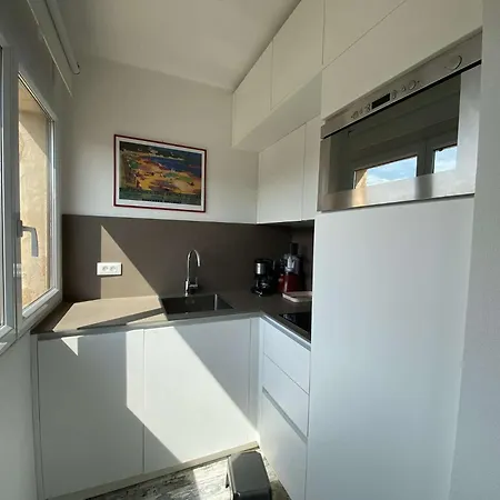 La Largade Maxime 30m De La Avec Parking Prive Апартаменты *